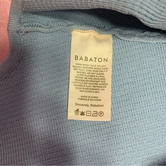 *SOLD* Aritzia Babaton Sculpt Knit Cropped Tank - Picture 5 of 5